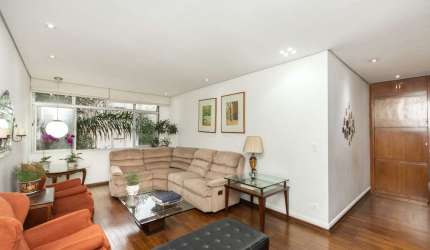 Apartamento tipo para venda com 3 quartos, sendo 1 suíte, 130m²
