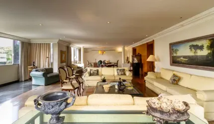 Apartamento tipo para venda com 3 quartos, sendo 3 suítes, 333m²