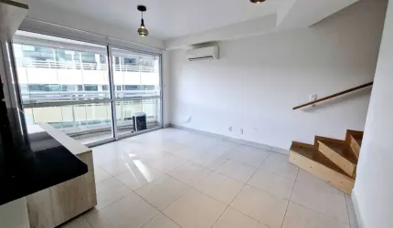 Duplex para venda com 2 quartos, sendo 2 suítes, 67m²