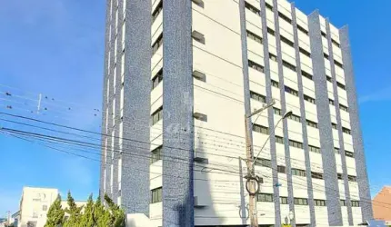 Apartamento mobiliado para alugar no Centro de Ponta Grossa.