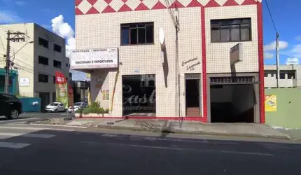 Excelente sala comercial para alugar no Centro de Ponta Grossa.