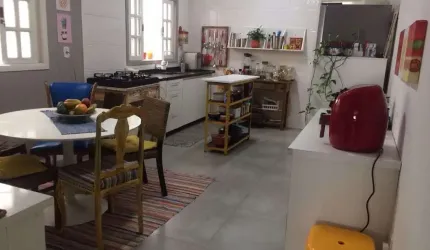 Sobrado com 3 dormitórios à venda, 150 m² por R$ 732.000,00 - Parque São Vicente - Mauá/SP