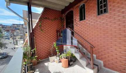 Casa com 3 dormitórios à venda por R$ 380.000,00 - Jardim Zaira - Mauá/SP