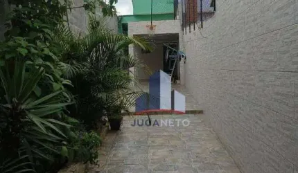 Sobrado com 3 dormitórios à venda, 120 m² por R$ 590.000 - Vila Nossa Senhora das Vitórias - Mauá/SP