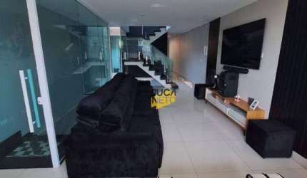 Sobrado com 3 dormitórios para alugar, 180 m² por R$ 6.000/mês - Jardim Guapituba - Mauá/SP