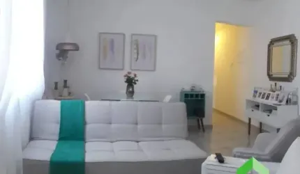 Apartamento Reformado de 2 Quartos no Centro de Barra do Piraí
