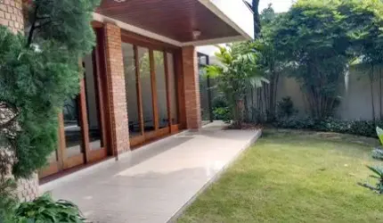 Casa com 4 suites  -Parque Anchieta