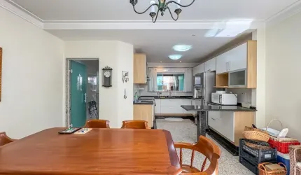 Sobrado 3 suites jardim do mar