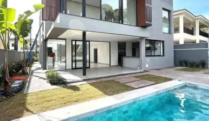 Casa Nova em Alphaville - Linda!
