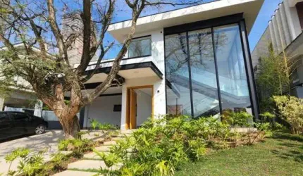 Casa Linda e Moderna em Alphaville