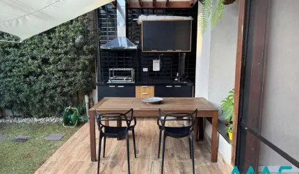Casa Cond Uptown com 3 Dorm. - Oportunidade!
