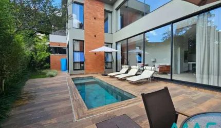 Casa de Esquina Linda - Residencial Alphaville 9