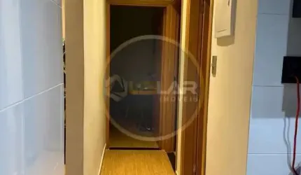 Apartamento de 2 dorms térreo, cozinha planejada no canal 3