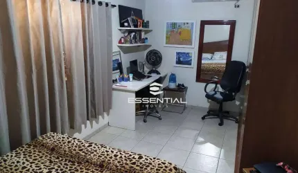 Casa no Centro de Mirassol com 4 dormitórios à venda, 180 m² por R$ 520.000 - Mirassol/SP