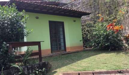 Casa a Venda em Condomínio Fechado