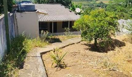 Casa Aconchegante à Venda - Excelente Localização em Biritiba Mirim