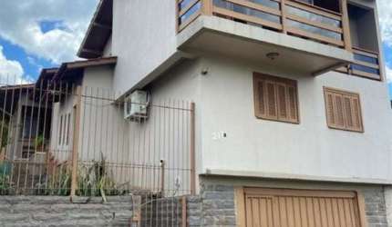 Casa com 4 quartos à venda no Planalto, Farroupilha , 319 m2 por R$ 854.000