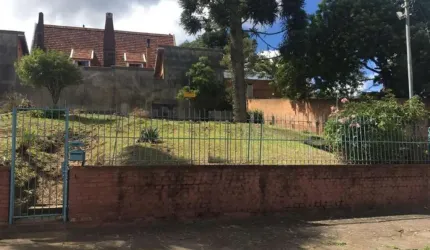 Terreno à venda no Jardim América, Caxias do Sul  por R$ 250.000