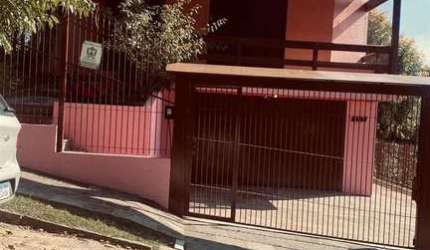 Casa com 3 quartos à venda na Bela Vista, Caxias do Sul , 290 m2 por R$ 1.060.000