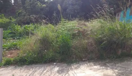 Terreno à venda no Centenário, Caxias do Sul  por R$ 440.000