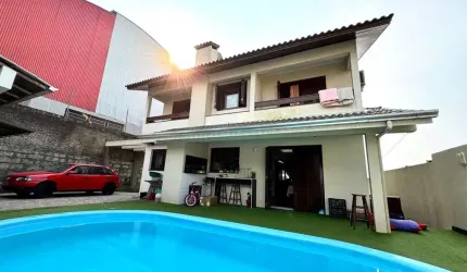 Casa com 4 quartos à venda no Medianeira, Farroupilha , 195 m2 por R$ 1.150.000