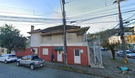 Casa à venda no Centro, Caxias do Sul , 180 m2 por R$ 500.000