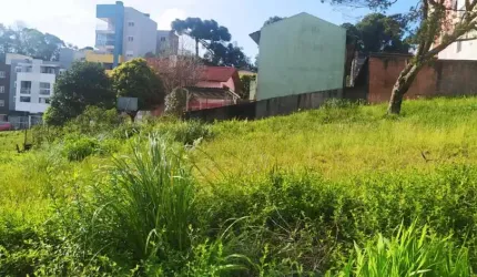 Terreno à venda no Diamantino, Caxias do Sul  por R$ 370.000