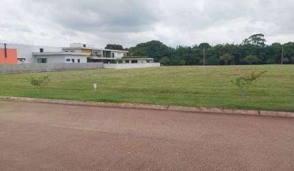 Excelente terreno (1.000m²) de alto padrão no condomínio Quinta do Pinhal, Jacaré, Cabreúva - SP