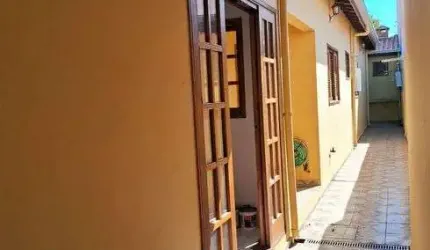 Casa (115m² útil) com 2 dormitórios, sendo uma suíte na Ponte São João, Jundiaí - SP