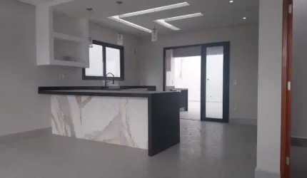 Linda casa moderna no Villa Real em Bragança Paulista