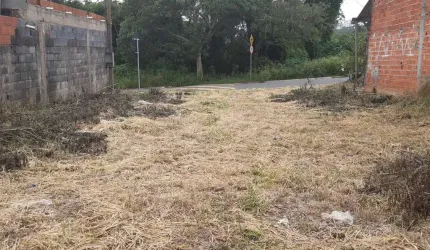 Terreno à venda em Cotia-SP, Jardim São Miguel, 250m² de área. Aproveite essa oportunidade!