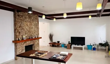 Casa de Luxo no Campo Belo: 6 Quartos, 5 Suítes, 10 Banheiros, 5 Vagas de Garagem e 504m² em São Paulo-SP
