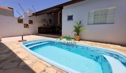 Casa à venda, 192 m² por R$ 750.000,00 - Residencial Village Santana - Guaratinguetá/SP