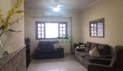 Casa com 3 dormitórios à venda, 250 m² por R$ 1.750.000,00 - Jardim Paraíba - Aparecida/SP
