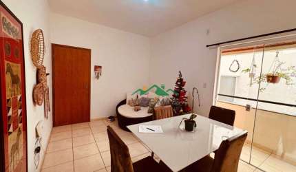 Apartamento com 2 dormitórios à venda, 79 m² por R$ 320.000,00 - Vila Passos - Lorena/SP