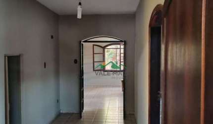 Casa com 4 dormitórios à venda, 309 m² por R$ 900.000,00 - Pedregulho - Guaratinguetá/SP