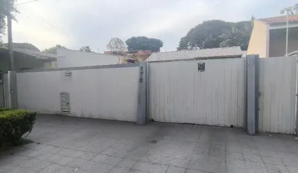 Casa Jd São Silvestre - Terreno inteiro e piscina