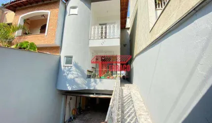 Sobrado com 4 dormitórios à venda, 289 m² por R$ 999.000,00 - Parque Jaçatuba - Santo André/SP