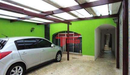 Sobrado com 3 dormitórios à venda, 212 m² por R$ 695.000,00 - Campestre - Santo André/SP