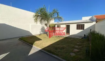 Casa com 3 dormitórios à venda, 141 m² por R$ 390.000 - Vila Brasil - Pirassununga/SP