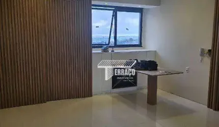 Apartamento Amplo, ótima localização no Bairro Jardim!