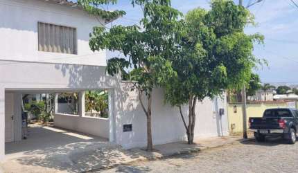 Linda casa em  Cond. Residencial em São Pedro da Aldeia