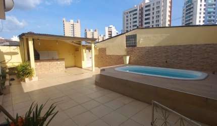 Ótima casa disponível para VENDA!