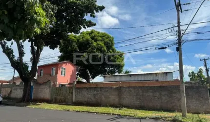 Área à venda para edificação residencial ou comercial