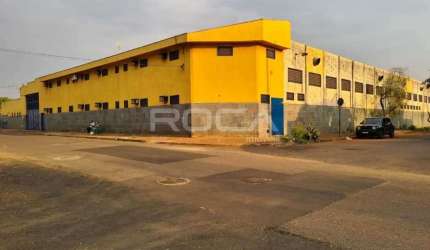Galpão comercial à venda no bairro Jardim Jóquei Clube em Ribeirão Preto