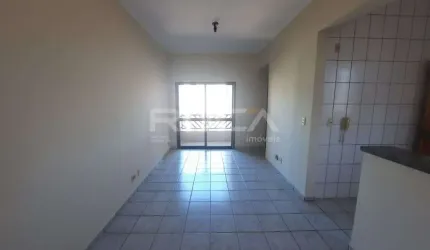 Apartamento à venda com 2 dormitórios no Centro, em Ribeirão Preto.