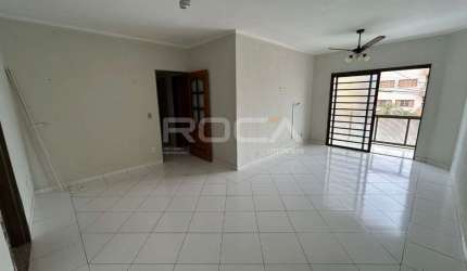 Apartamento com 3 dormitórios no Jardim Irajá em Ribeirão Preto.