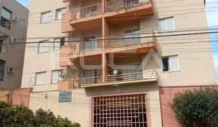 Apartamento à venda com 2 dormitórios no bairro Jardim Botânico em Ribeirão Preto.