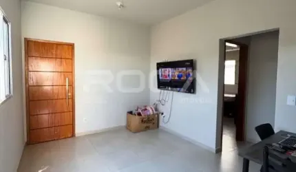 Casa à venda com 2 dormitórios no bairro Jardim Santa Cecília em Bonfim Paulista.