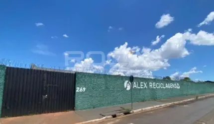 Terreno à venda com 1.850m² no bairro Jardim Salgado Filho em Ribeirão Preto.